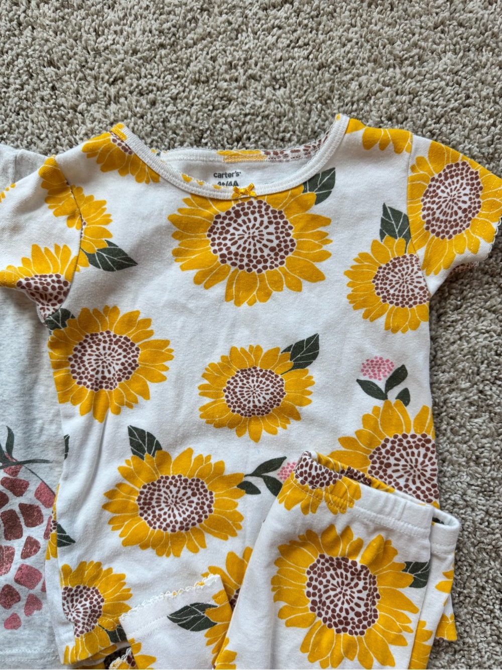 Carter’s Girls Pajama set 4 piece bundle pants, short Sunflower Giraffe Size 4T - Picture 4 of 11